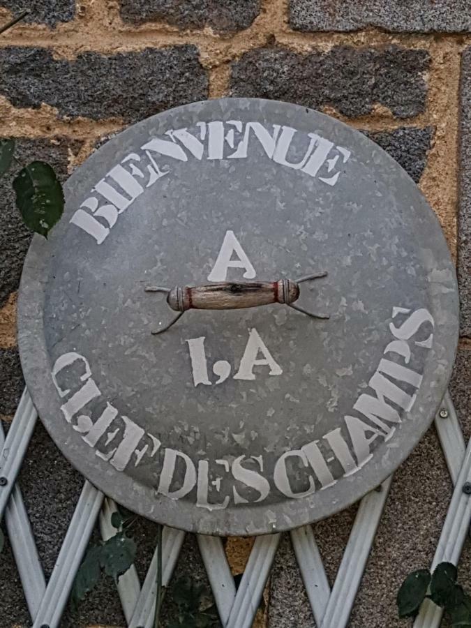 Villa La clef des champs à Meillac Extérieur photo
